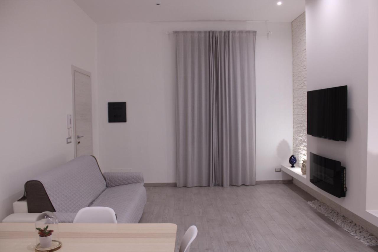 Dionisea Apartment Syracuse Bagian luar foto